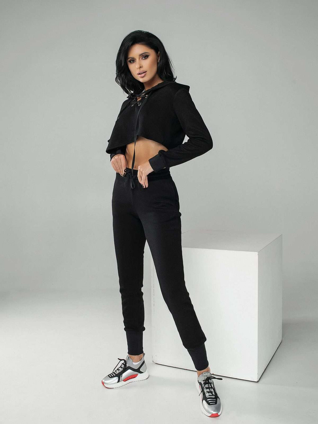 black cuffed jogger set women